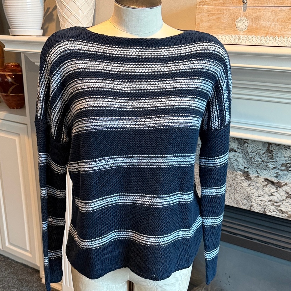 Vince Striped Navy and White Women's Linen Sweater